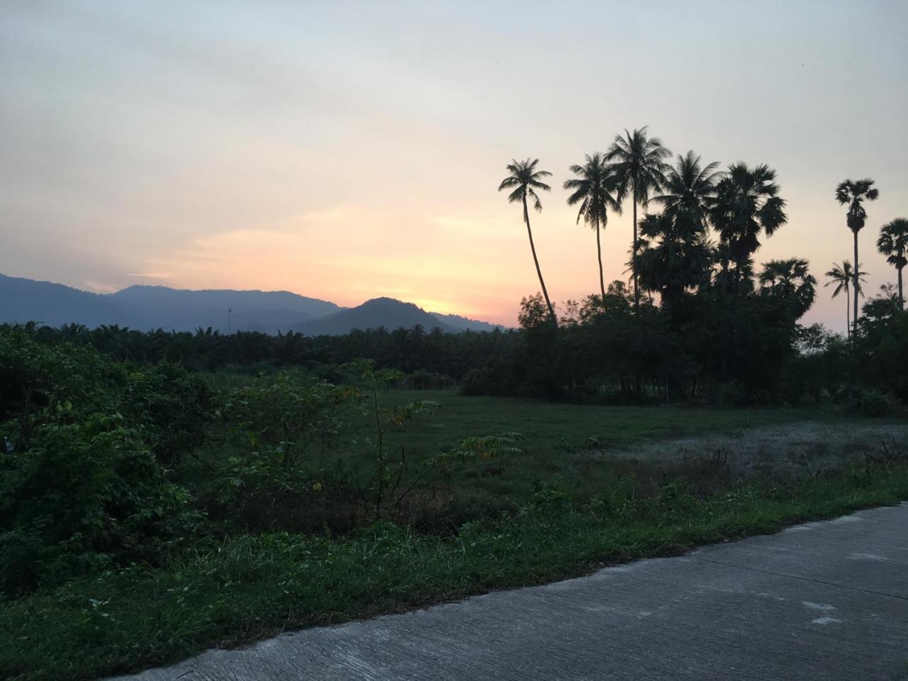 Khanom Beach Residence Monthly Rental Condo エクステリア 写真